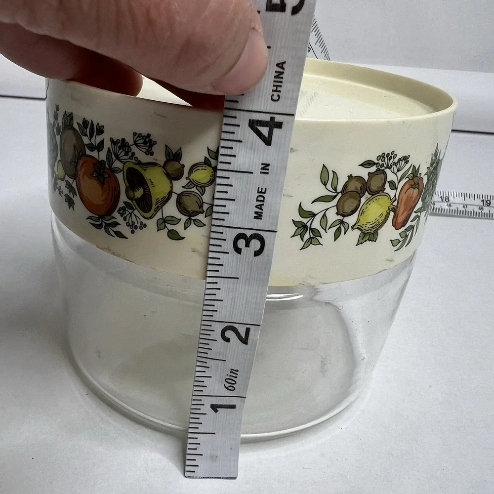 PYREX Spice of Life Round Glass Canister with Lid 4